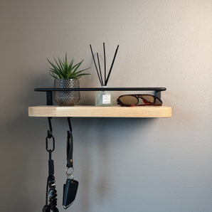 Hylla ek/stål, Liten (38 cm) med 2 krokar